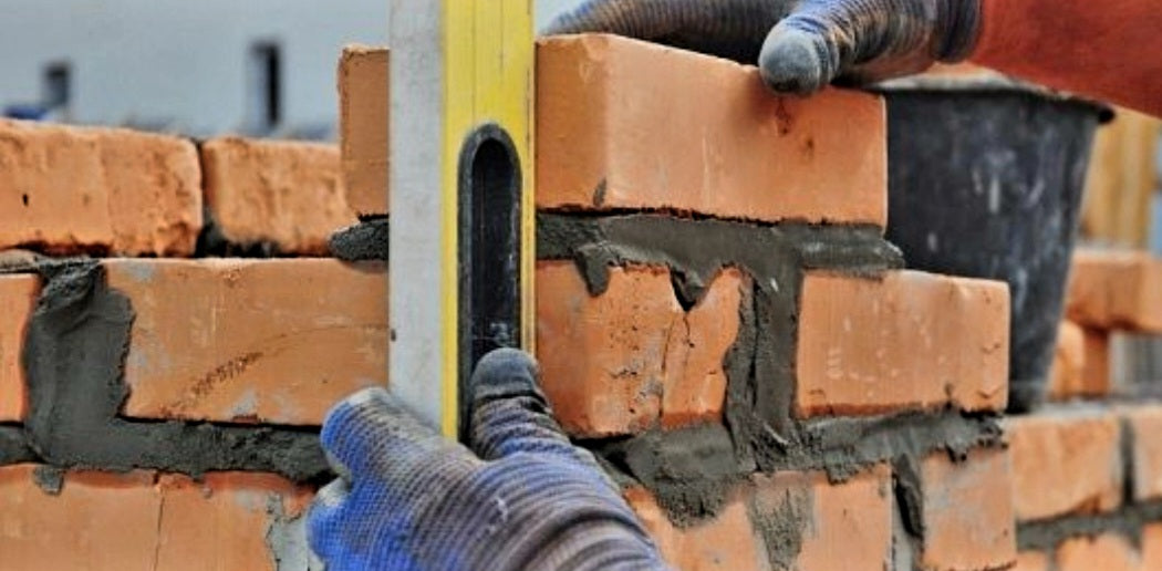 Half Bubble Off Plumb